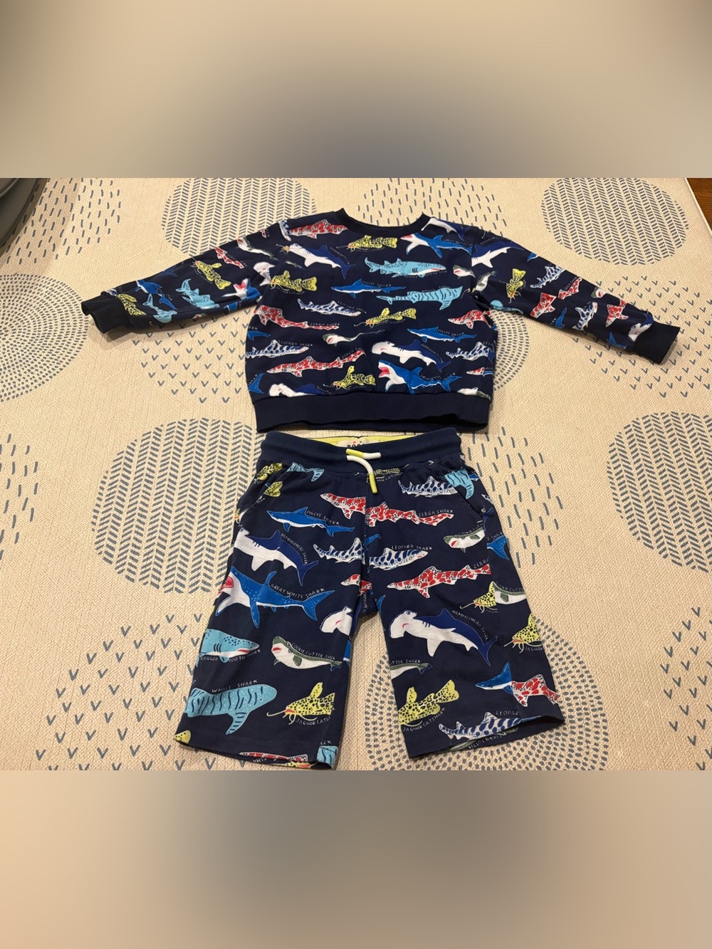 Mini Boden Navy Shark-Print Matching Top & Shorts size 4-5